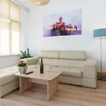 Apartament Pham