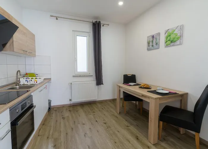 Pham דירה קוכם